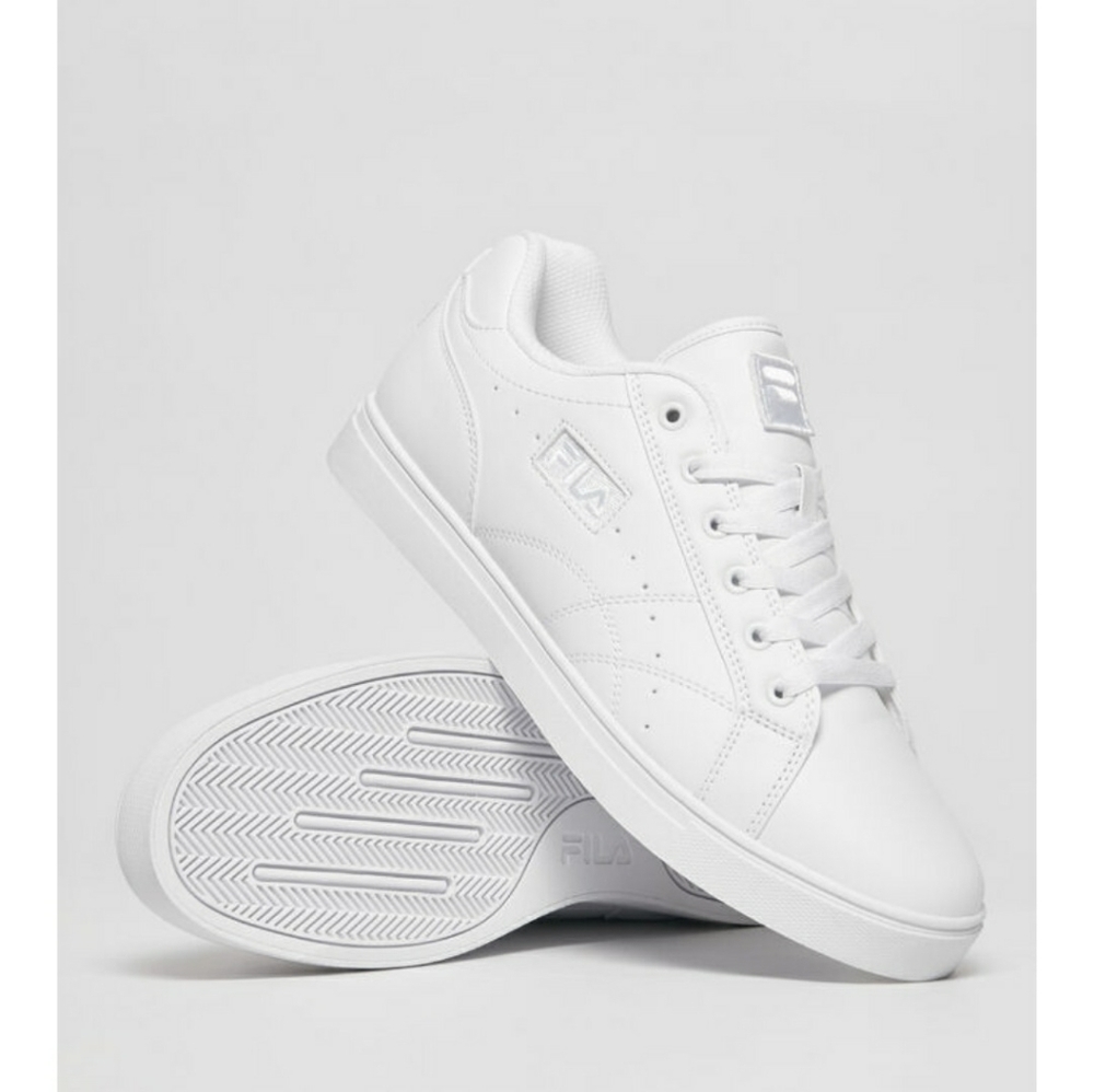 Fila West NaplesColor White/WhiteSize 9.5  Men'ssynthetic upper embroidered